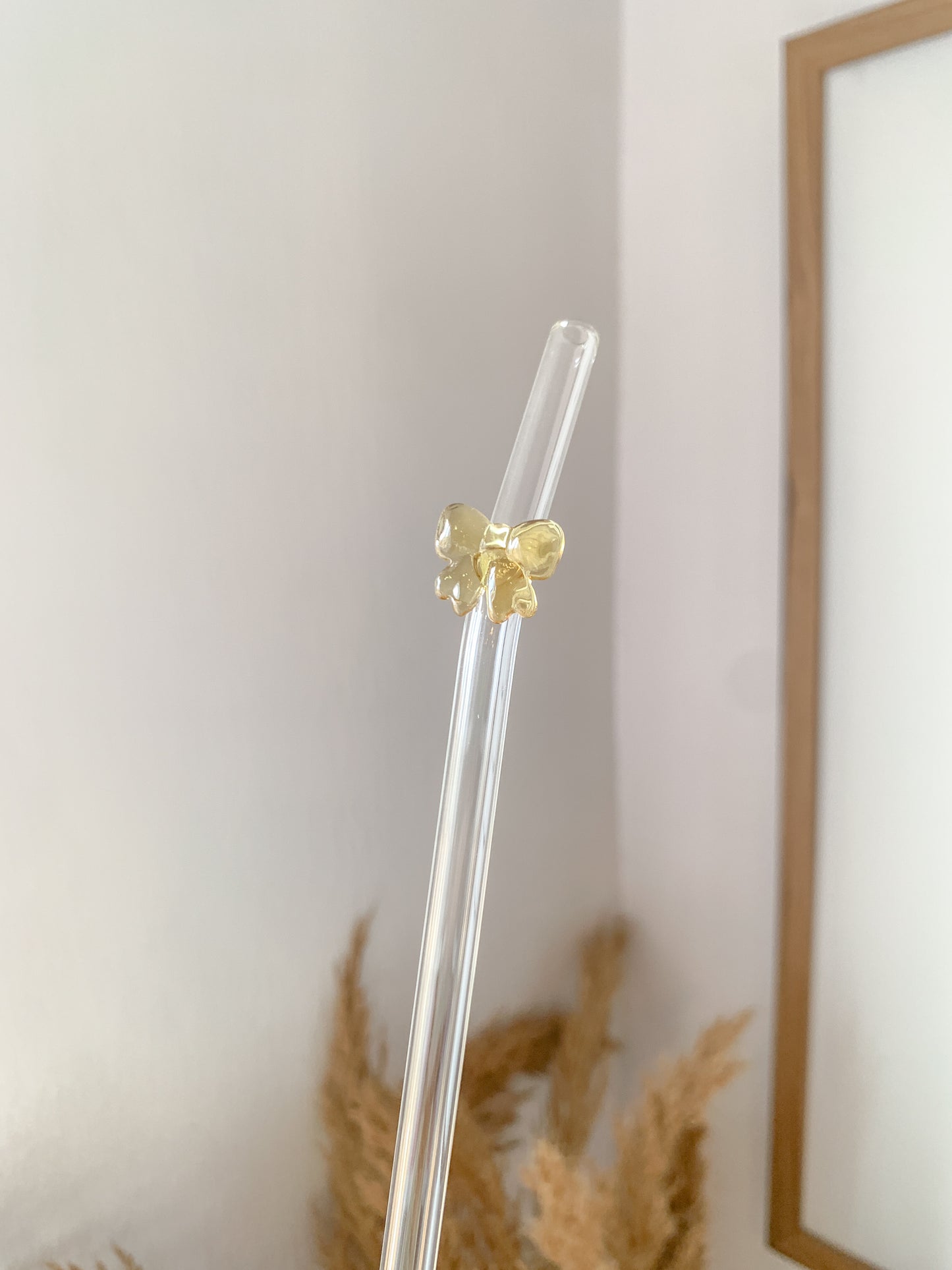 Bow Glass Straws